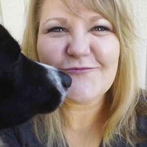 Meet your Posher, Dana